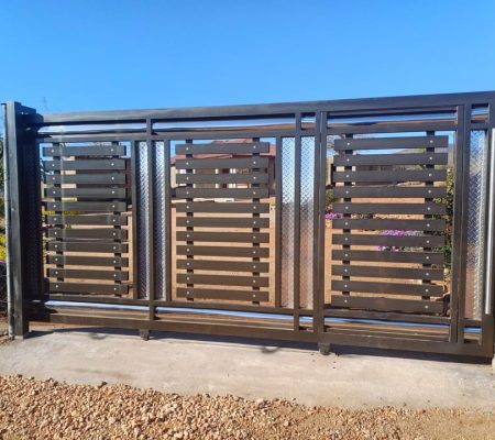 WhatsApp Image 2025-07-28 at 15.32.39 (1)